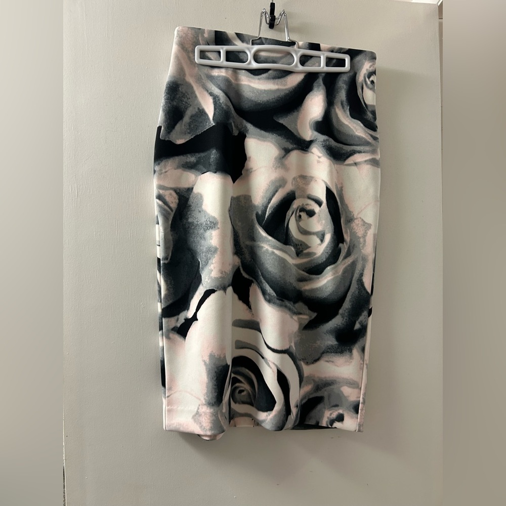 Worthington Floral Pencil Skirt